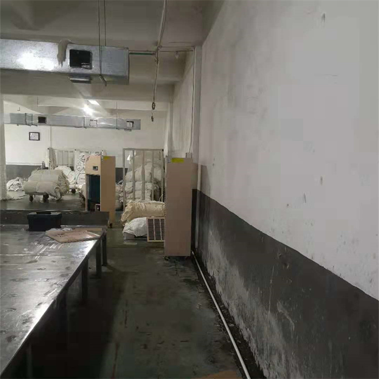 合肥雨天地面潮濕怎么辦？就用抽濕器